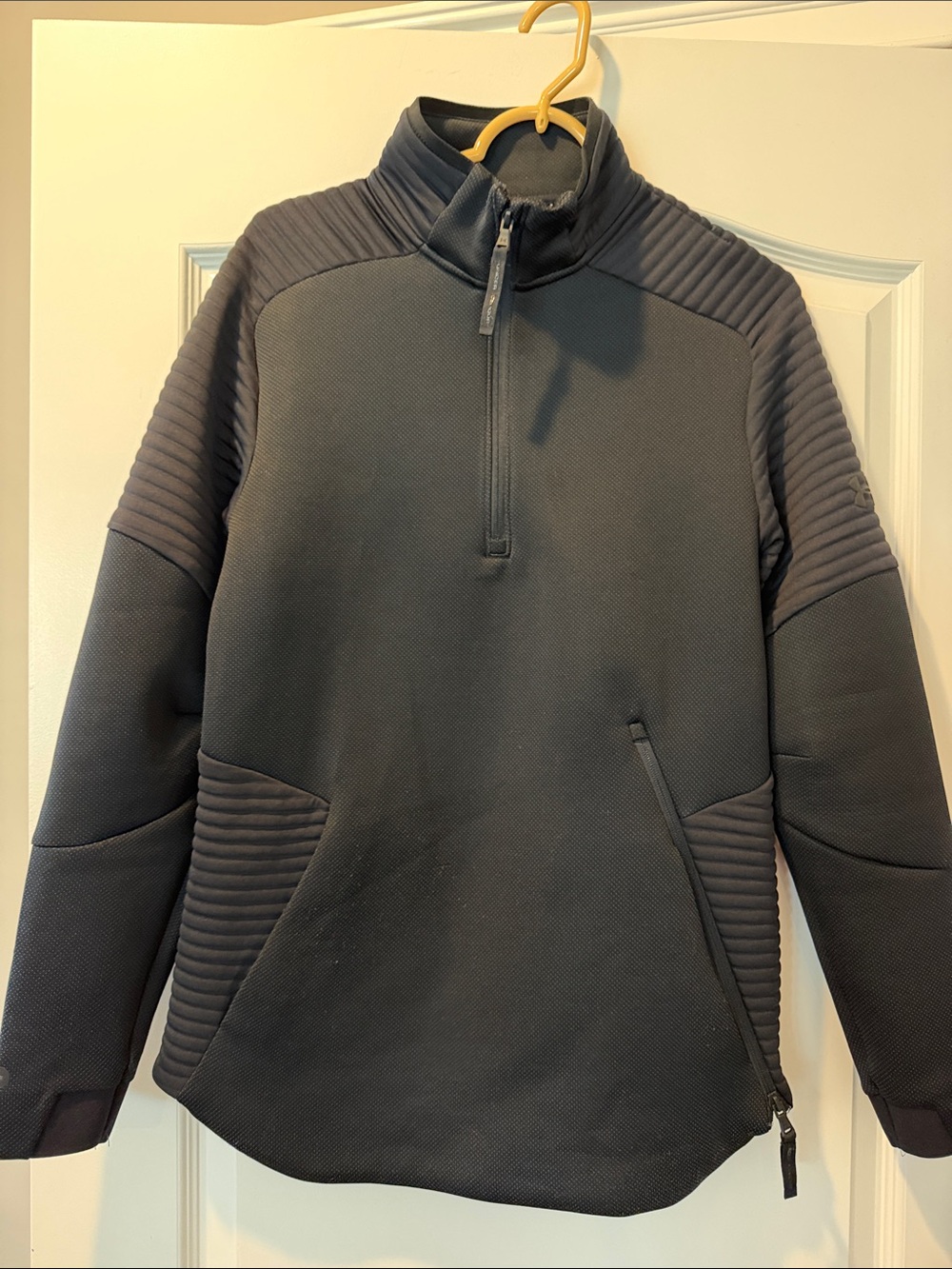 Men's Inder Armour Half-Zip Quilted Performance Pullover